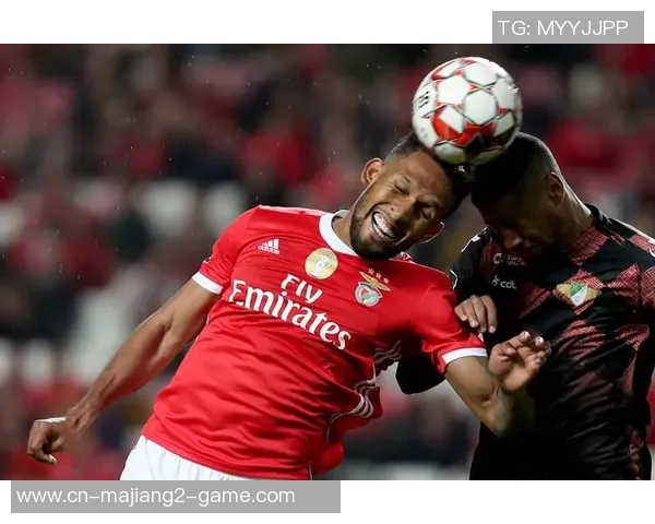 欧联杯决赛精彩回顾与球队表现分析揭示未来发展趋势